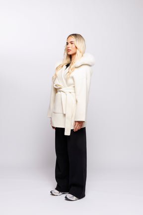 Casaco com Capuz Aveludado - Off-white